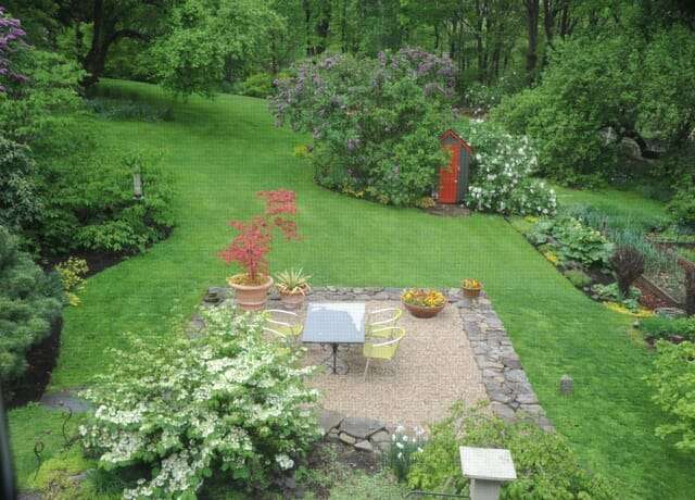 west view of Margaret Roach garden
