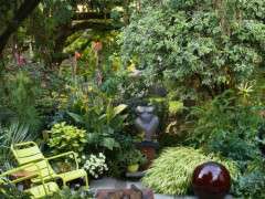 p002 FRONTIS Artist nude figure in the garden 2104 image