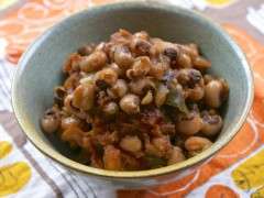 spicy smoky bbq black eyed peas image